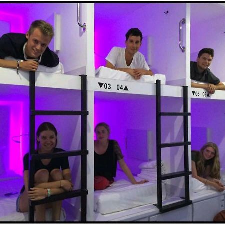 Capsule Hostel Old Batavia Dżakarta Zewnętrze zdjęcie