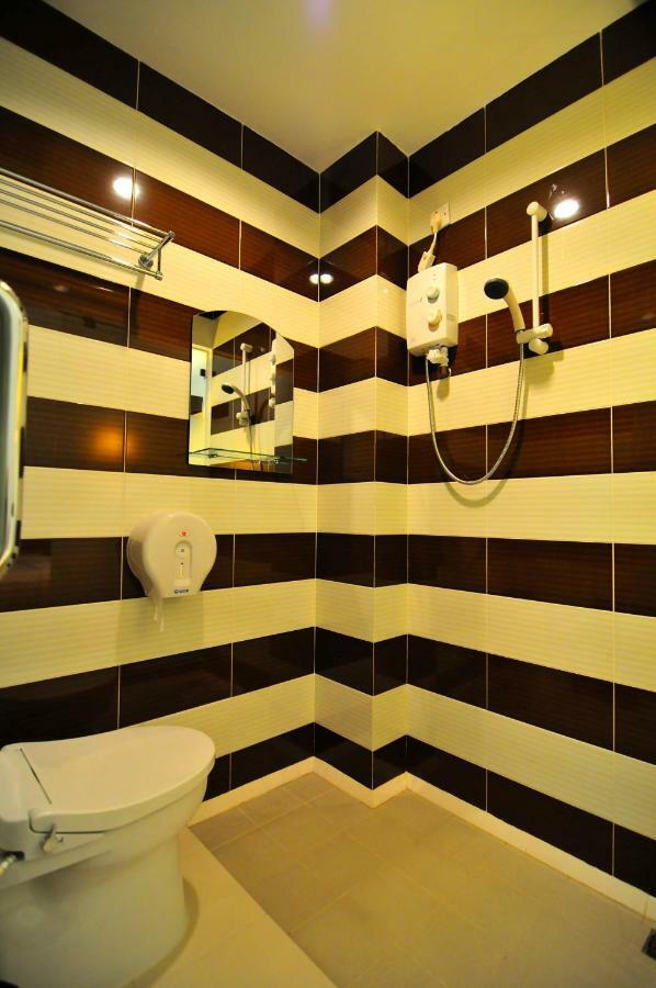 Capsule Hostel Old Batavia Dżakarta Zewnętrze zdjęcie