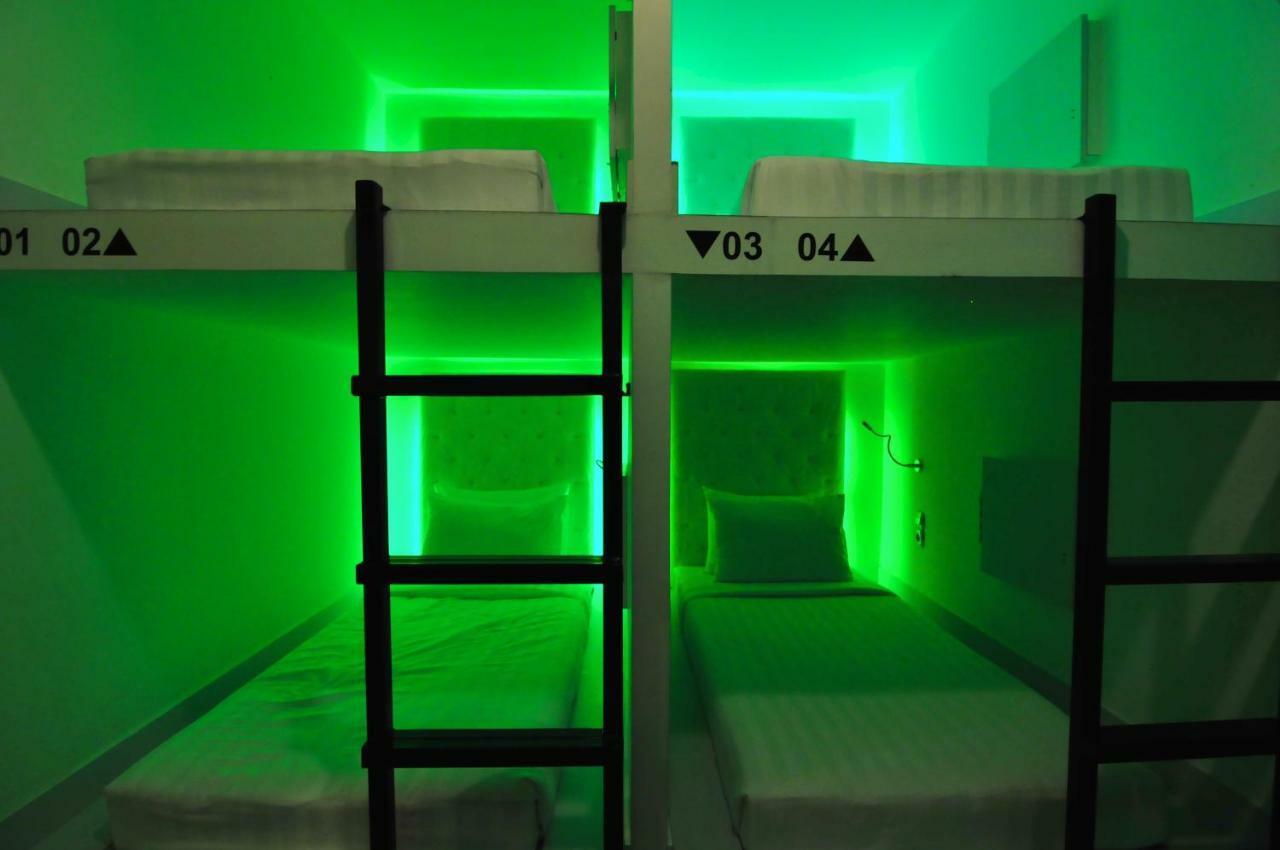 Capsule Hostel Old Batavia Dżakarta Zewnętrze zdjęcie